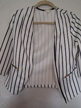 Kaii White Blazer with Black Vertical Stripes